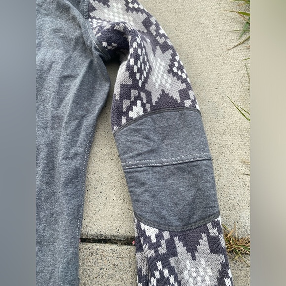 Lululemon Live Simply Ikat Apres Knit Ski Scuba Hoodie, Grey, sz 6 - Picture 4 of 14